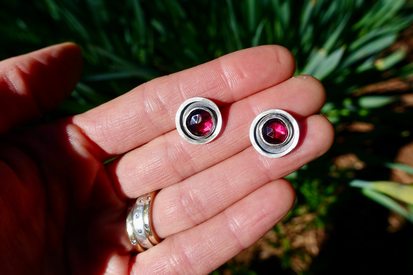 Sterling Silver Shadowbox Garnet Post Earrings